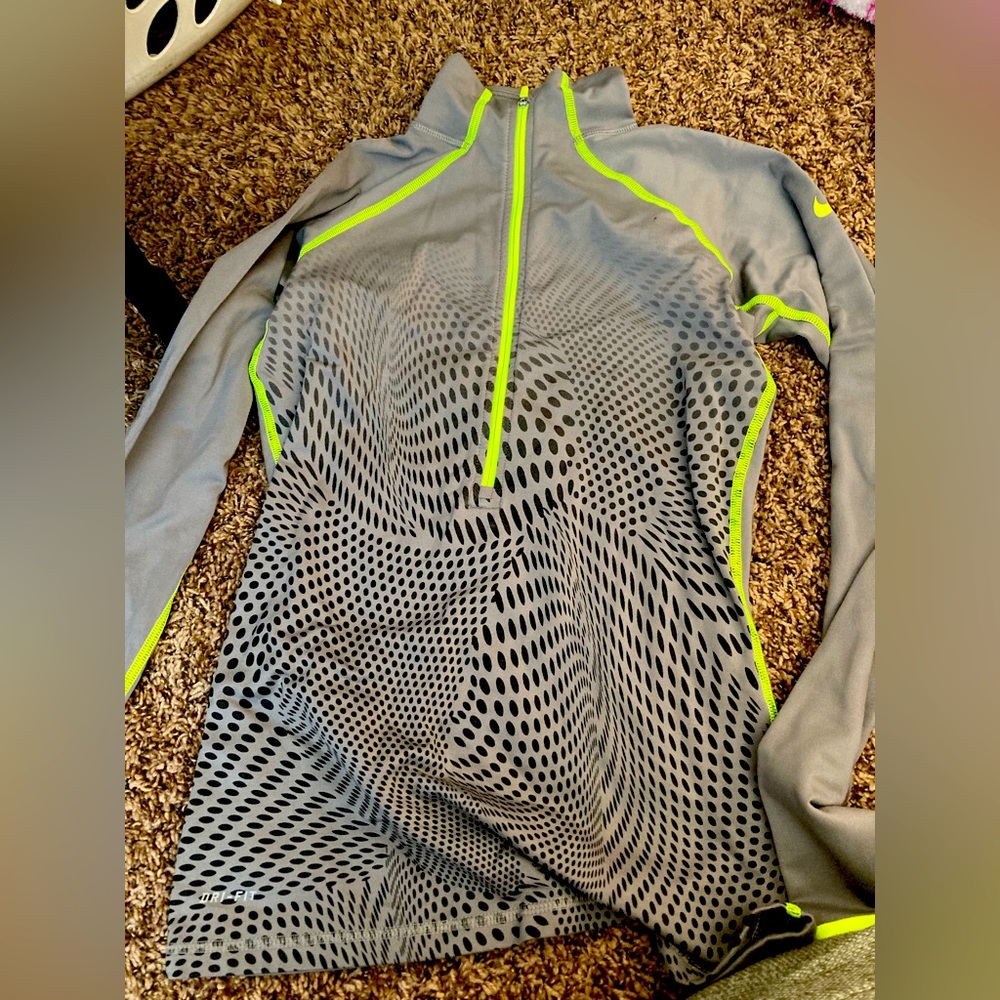 Nike pro shirt